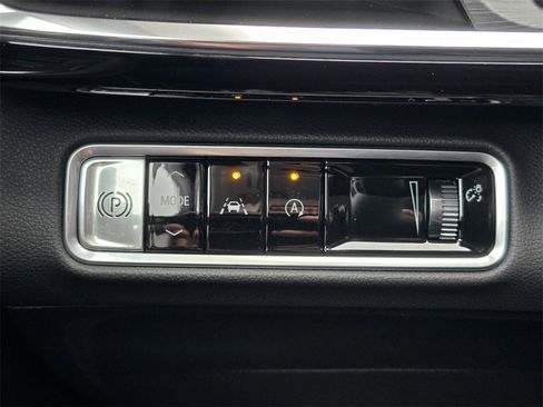 New 2026 Buick Envision Preferred image 17