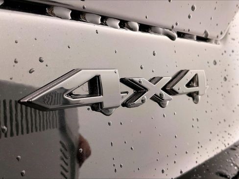 New 2026 Jeep Grand Cherokee Limited image 22