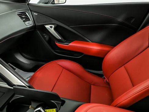 Used 2016 Chevrolet Corvette Stingray Convertible w/ 2LT Preferred Equipment Group RWD image 33