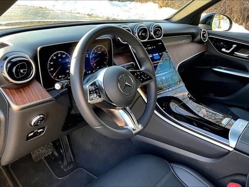 Certified 2026 Mercedes-Benz GLC 300 4MATIC image 13