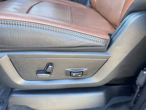 Used 2024 RAM 2500 Limited w/ Safety Group image 20