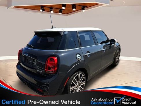 Used 2021 MINI Cooper S FWD image 3