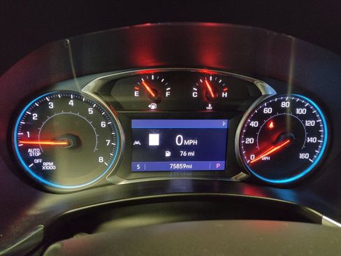 Used 2020 Chevrolet Equinox LT image 23