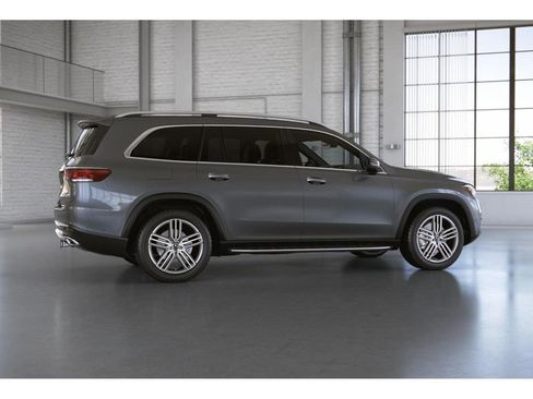 Used 2023 Mercedes-Benz GLS 450 4MATIC image 19