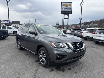 Used 2020 Nissan Pathfinder SV