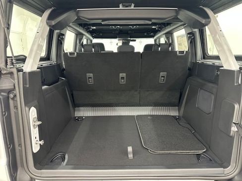 New 2025 Ford Bronco 4-Door image 14