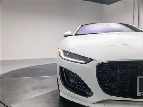 Certified 2024 Jaguar F-TYPE Coupe AWD image 12