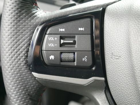 Certified 2025 Honda Ridgeline Black Edition image 21