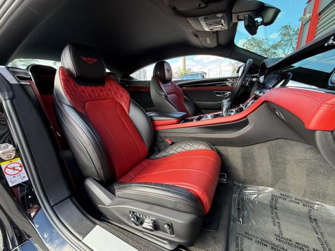 Used 2020 Bentley Continental GT V8 First Edition image 17