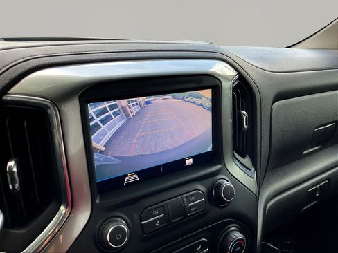 Used 2020 Chevrolet Silverado 1500 RST w/ RST Value Package AWD/4WD image 14