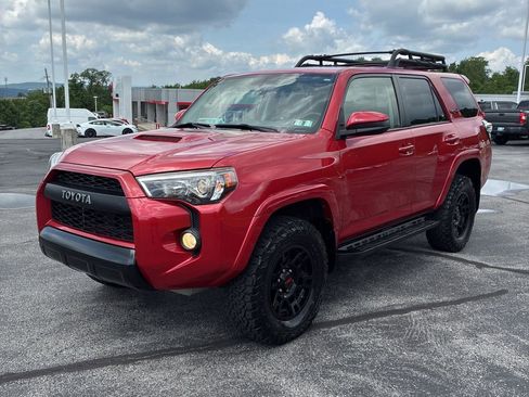 Used 2017 Toyota 4Runner TRD Pro AWD/4WD image 1