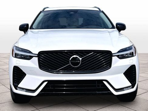 New 2026 Volvo XC60 B5 Core w/ Climate Package AWD/4WD image 5