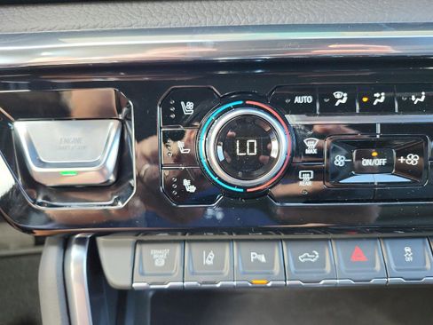 New 2026 GMC Sierra 3500 Denali w/ Denali Reserve Package image 19