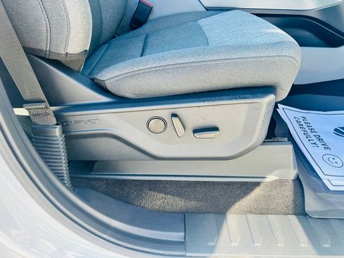 Used 2022 Ford F150 XLT w/ Equipment Group 302A High image 44