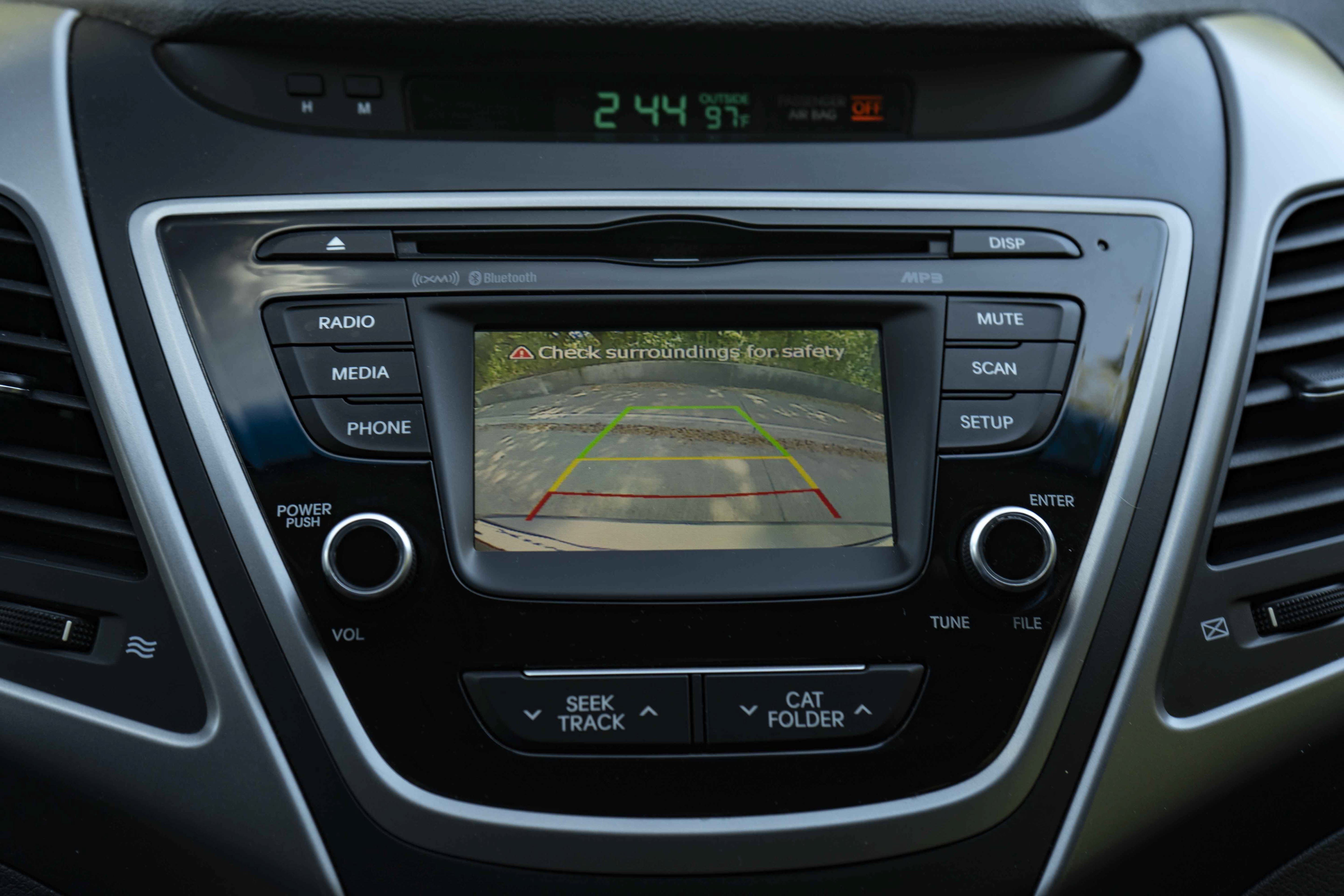 Used 2016 Hyundai Elantra Limited FWD image 30