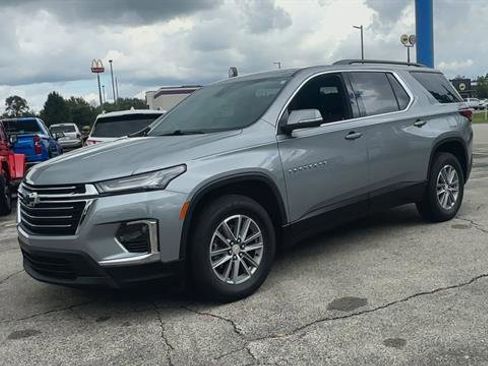 Certified 2023 Chevrolet Traverse LT image 4