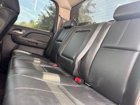 Used 2014 Chevrolet Silverado 3500 LTZ w/ LTZ Plus Package AWD/4WD image 22