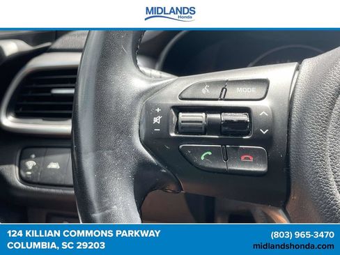 Used 2017 Kia Sorento FWD w/ LX Convenience Package image 20