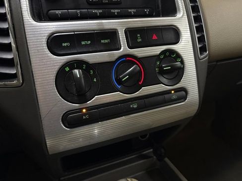 Used 2007 Ford Edge SEL FWD image 29