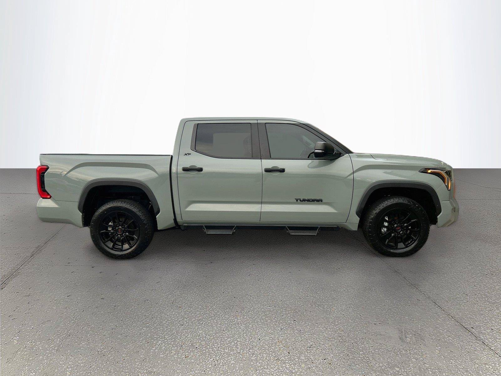 Used 2024 Toyota Tundra SR5 w/ SR5 Convenience Package AWD/4WD image 3