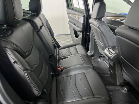 Certified 2025 Cadillac XT6 Sport w/ Platinum Package AWD/4WD image 29