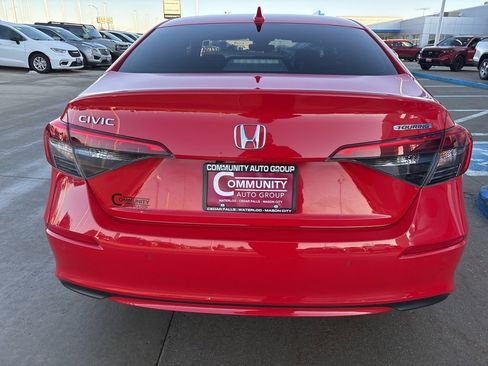 Certified 2023 Honda Civic Touring image 4