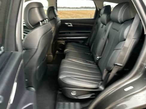 Used 2024 Genesis GV80 2.5T image 22