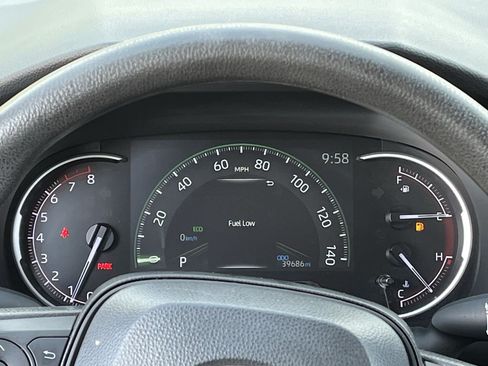 Used 2024 Toyota RAV4 LE FWD image 13