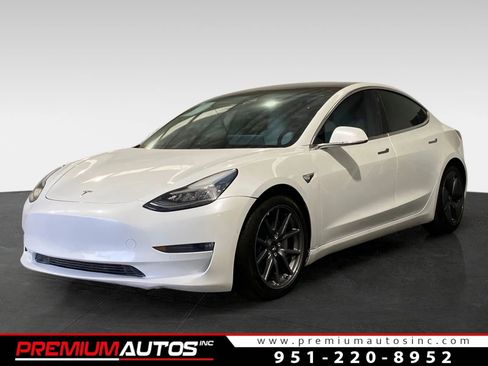 Used 2020 Tesla Model 3 Long Range image 1
