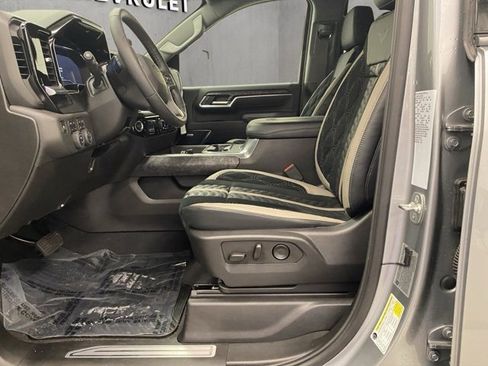 New 2025 Chevrolet Silverado 2500 LTZ w/ LTZ Plus Package image 27