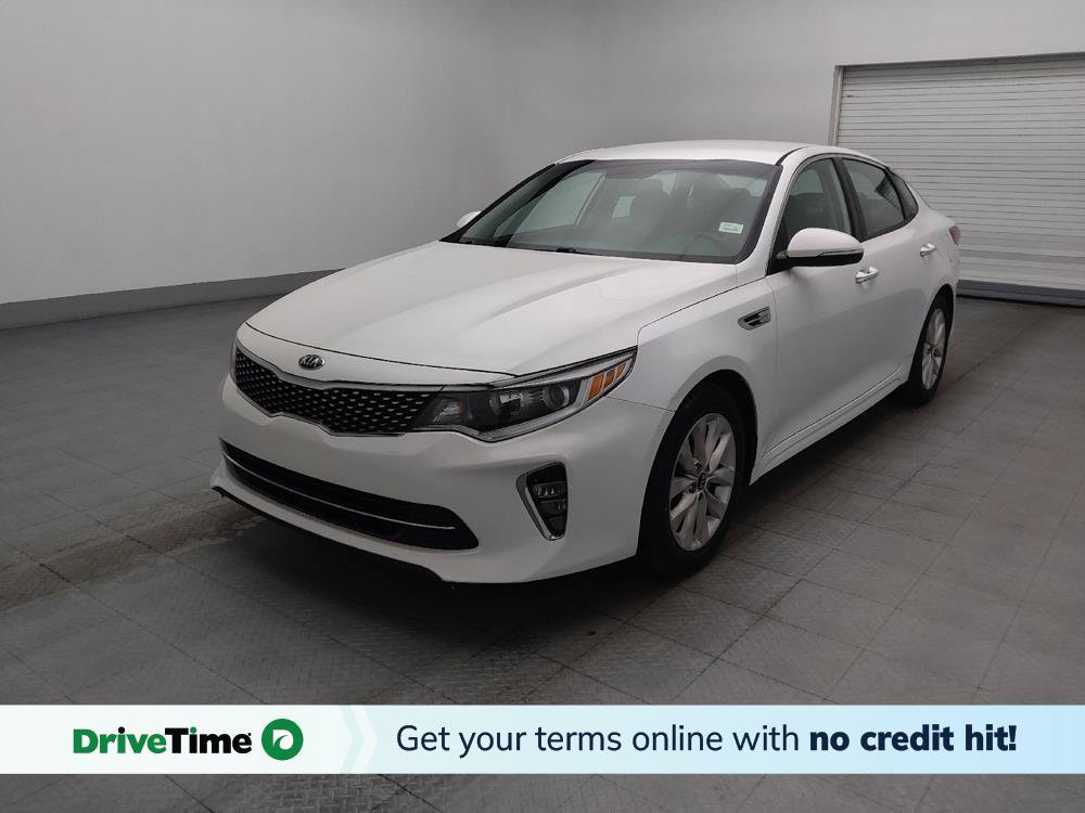 Used 2018 Kia Optima S FWD image 1