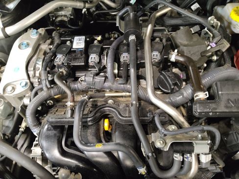 Used 2024 Nissan Sentra S FWD image 30