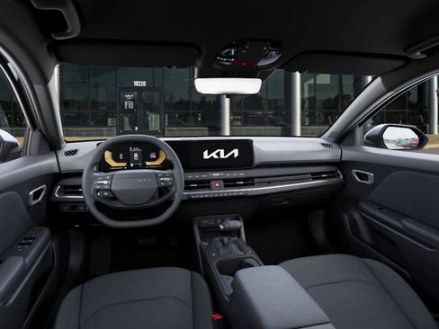 New 2026 Kia K4 LXS FWD image 14