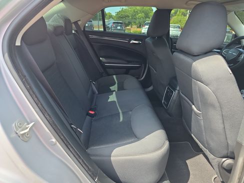 Used 2023 Chrysler 300 Touring w/ Safetytec Plus Group RWD image 14