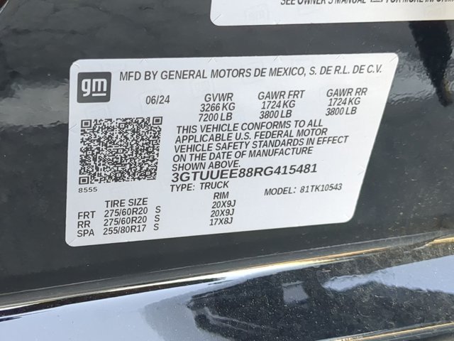 Used 2024 GMC Sierra 1500 AT4 w/ Technology Package AWD/4WD image 24