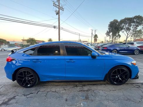 Used 2023 Honda Civic Sport Touring image 3