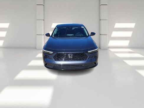 Used 2024 Honda Accord EX-L image 3