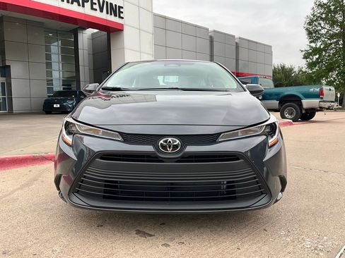 New 2026 Toyota Corolla LE image 3