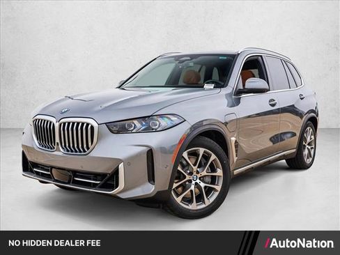 New 2026 BMW X5 xDrive50e w/ Climate Comfort Package AWD/4WD image 1