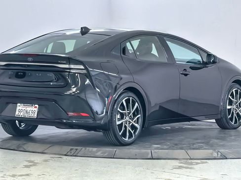 Used 2024 Toyota Prius Prime Premium w/ Advanced Technology Package FWD image 2