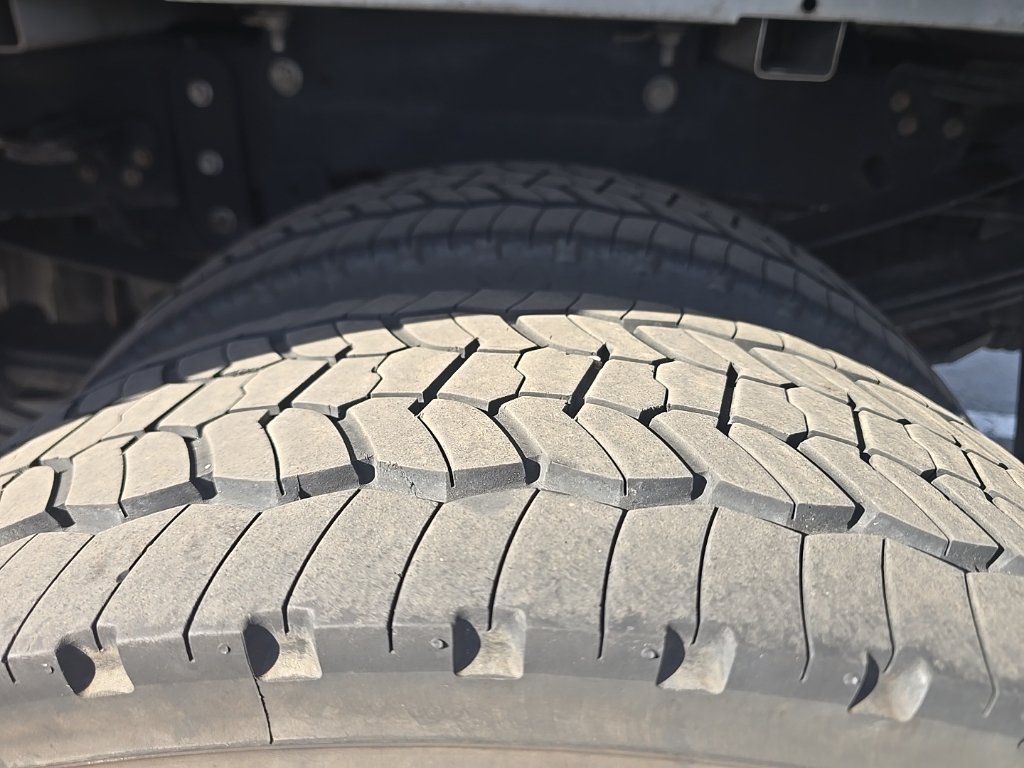 Used 2020 Ford F450 Platinum w/ FX4 Off-Road Package AWD/4WD image 24