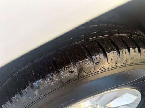 Used 2020 Toyota 4Runner SR5 Premium w/ Moonroof Package image 39