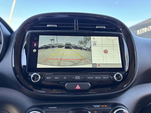 Certified 2024 Kia Soul EX w/ Option Group 015 FWD image 21