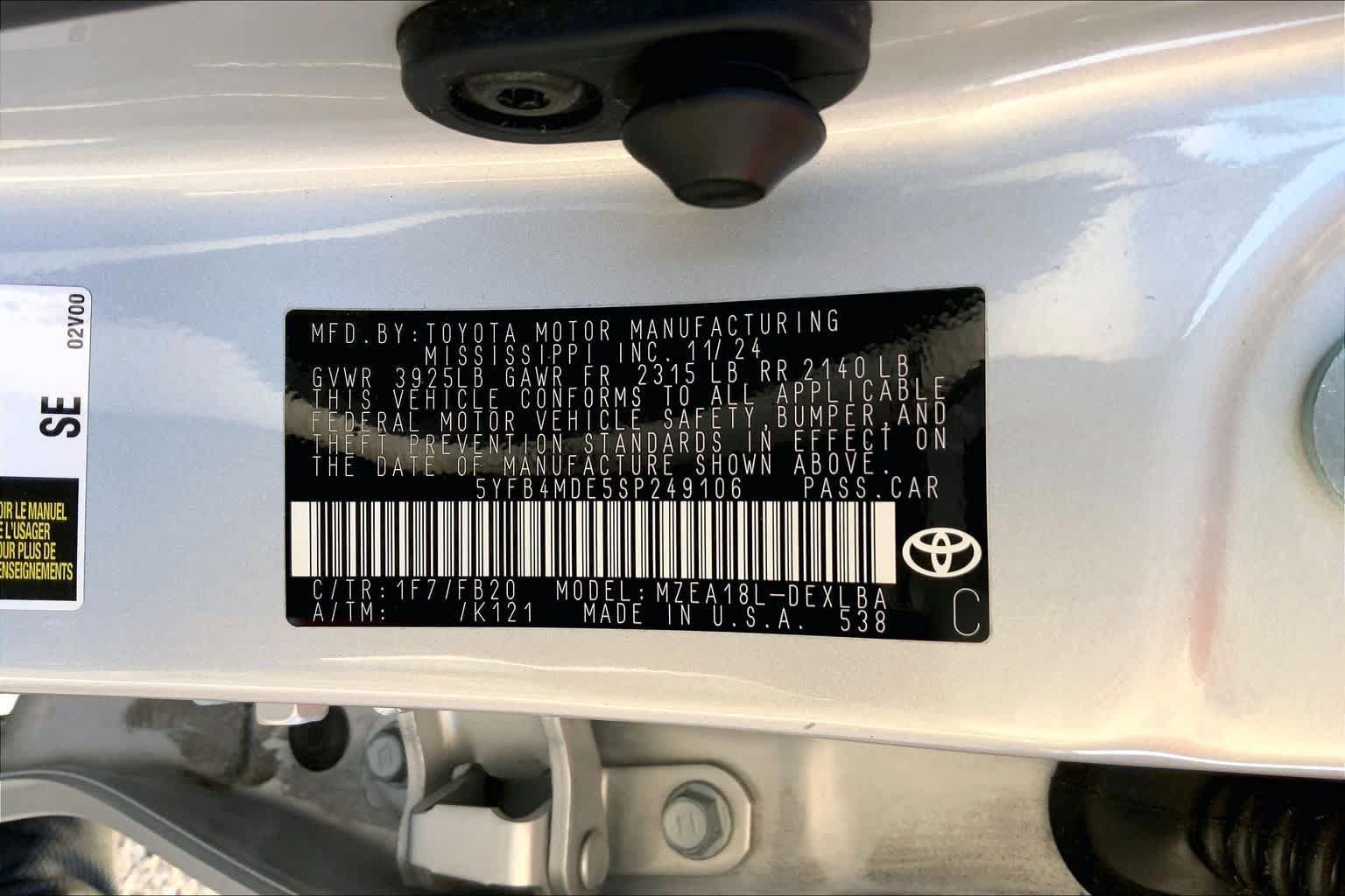 Used 2025 Toyota Corolla LE FWD image 34