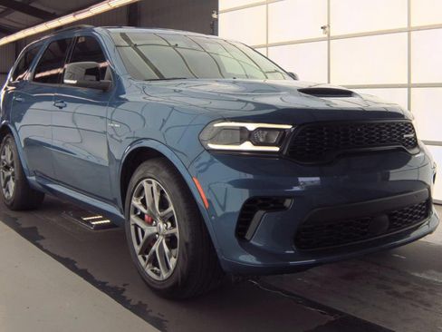 Used 2024 Dodge Durango R/T w/ Tow 'N Go Package image 2