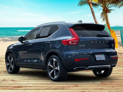 Used 2019 Volvo XC40 T5 Inscription