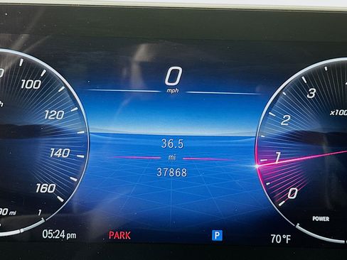 Used 2024 Mercedes-Benz C 300 Sedan image 19