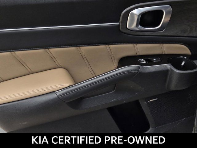 Certified 2025 Kia Sorento SX Prestige w/ Olive Brown Leather Package AWD/4WD image 13