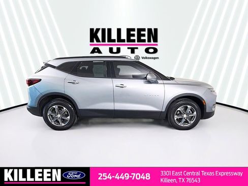 Used 2024 Chevrolet Blazer LT w/ Convenience Package image 9