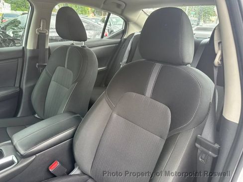 Used 2025 Nissan Sentra SV FWD image 7